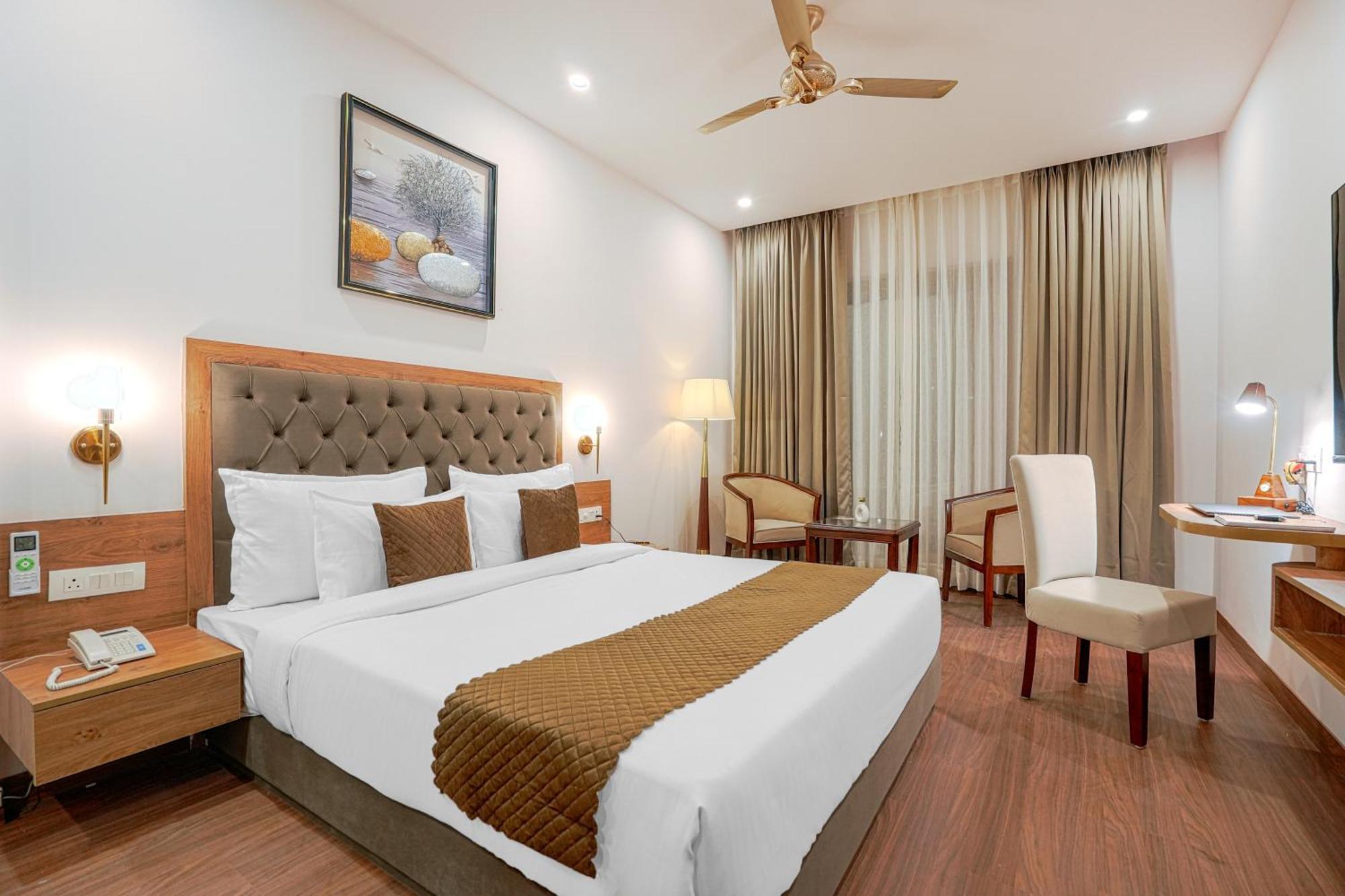 The Sanawar Heights I Kasauli I New Property Kültér fotó