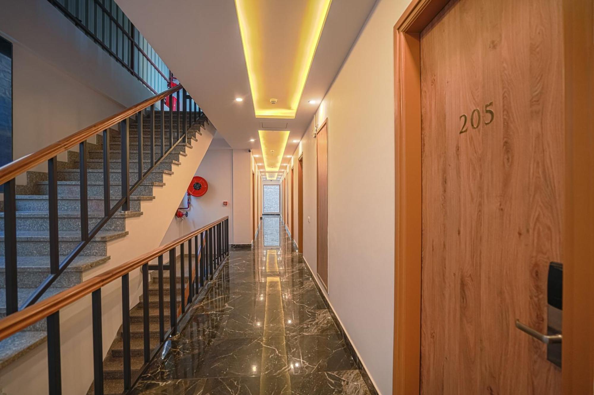 The Sanawar Heights I Kasauli I New Property Kültér fotó