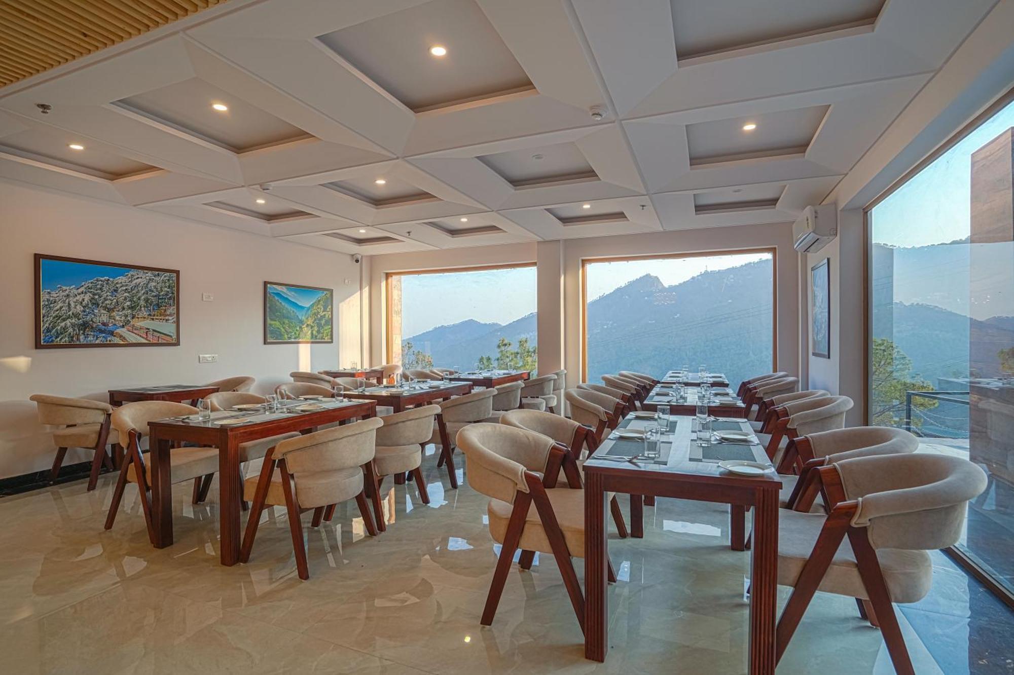 The Sanawar Heights I Kasauli I New Property Kültér fotó