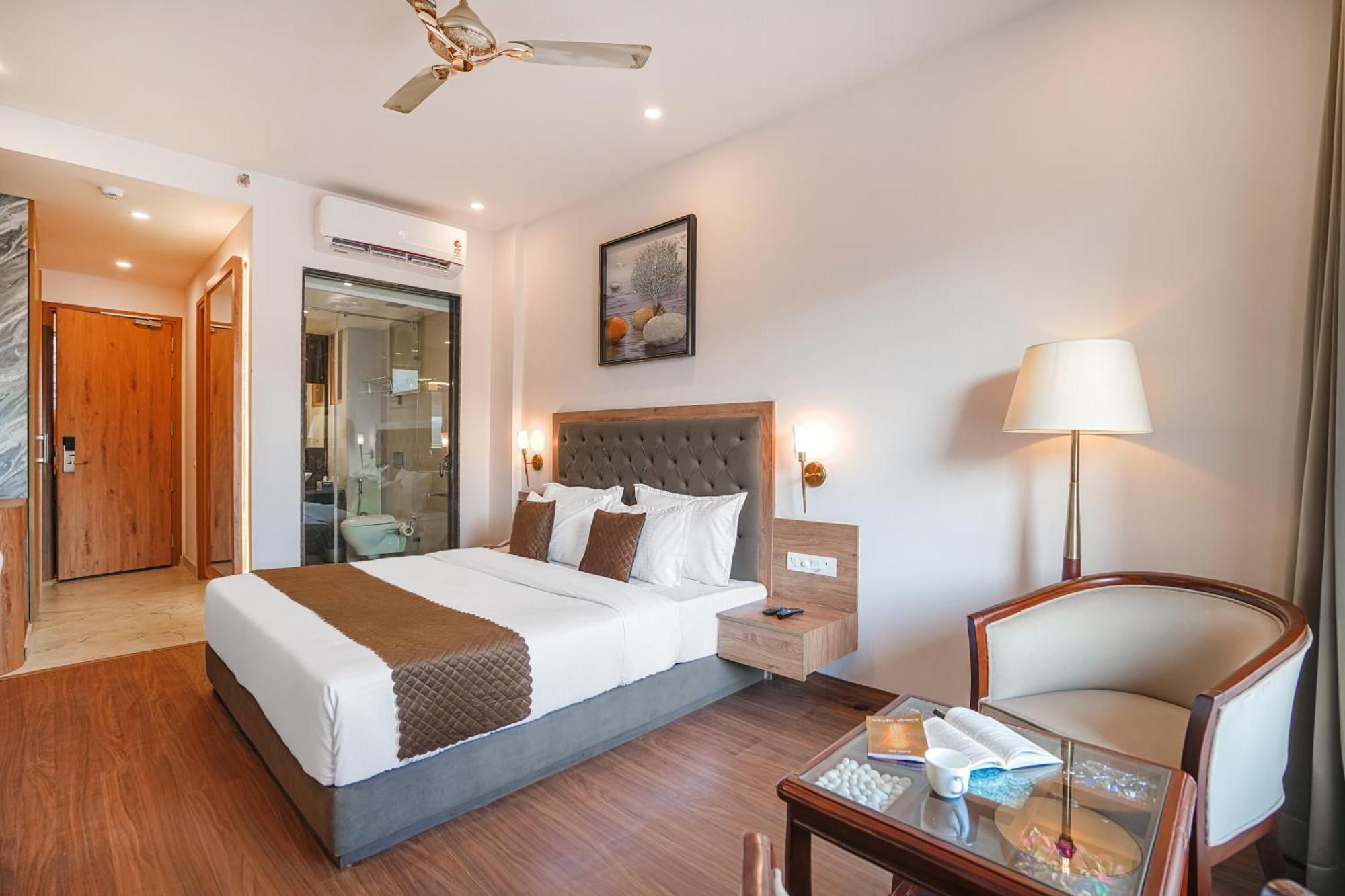 The Sanawar Heights I Kasauli I New Property Kültér fotó